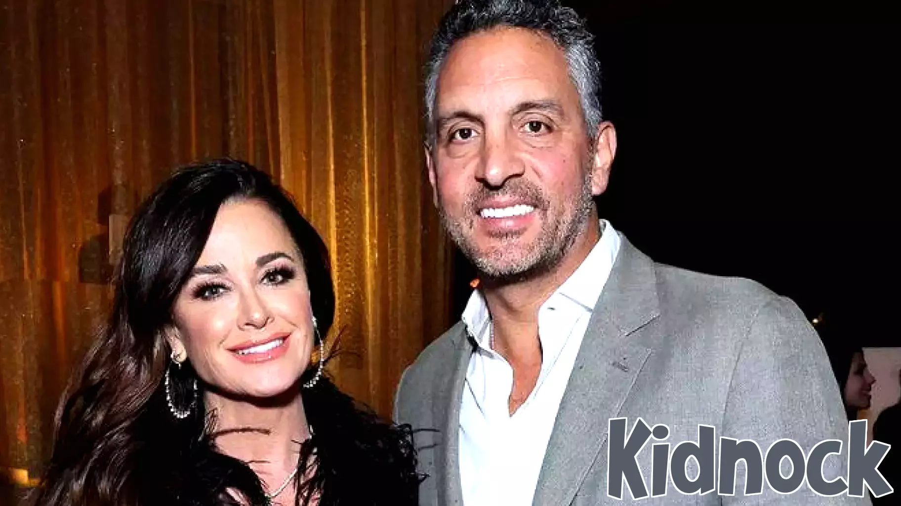 Kyle Richards and Mauricio Umansky's Approach to Co-Parenting Revealed
