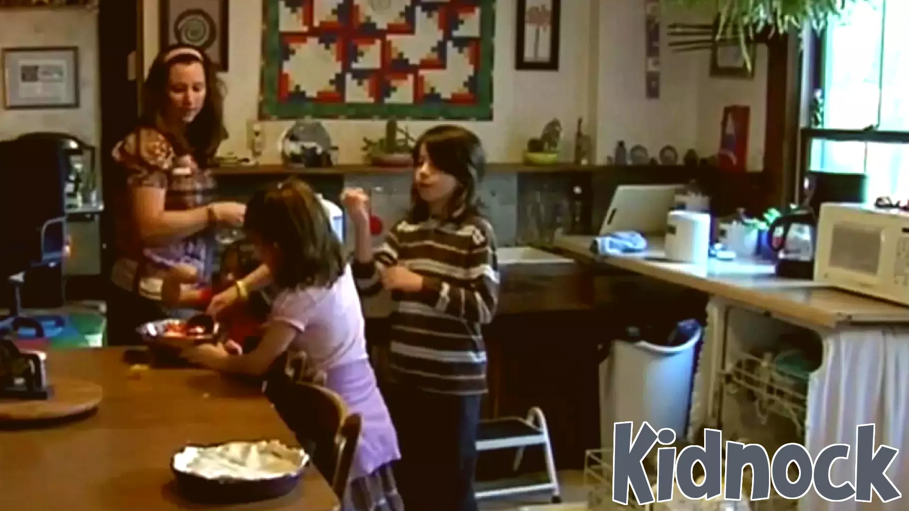 Mental Health Awareness Month: Mothers say ‘mental load’ of parenting is leading to burnout