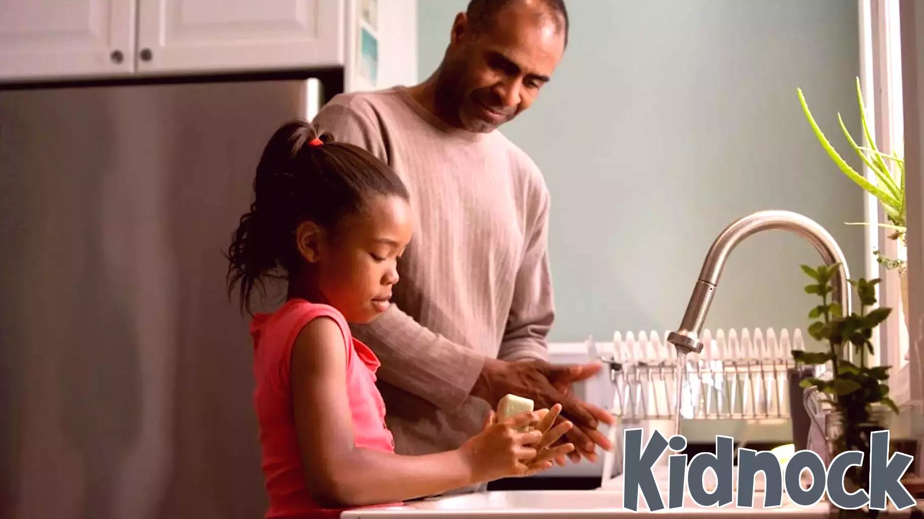 Outdated Parenting Norms That Would Struggle in the Age of Social Media